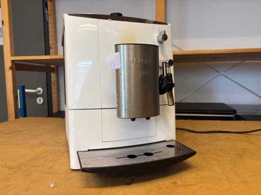 Miele - Espressomachine - CM 5000 LW - Kaffee & Espressomaschine